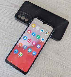 450lei SAMSUNG A13 A137 Display 6.6" 32GB 3gb + Folie + Husa + Cablu 50 megapixeli