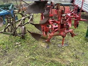 Plug reversibil hidraulic 