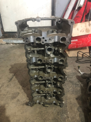 Chiuloasa motor m278 mercedes AMG 63 - imagine 2