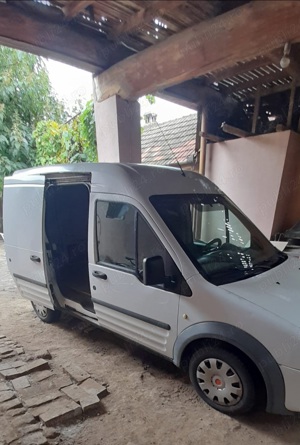 Vând Ford Tranzit Conect 1,8 TDCI acte la zi, se da fiscal - imagine 4