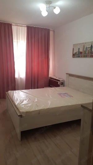 Închiriez apartament 2 camere cu garaj subteran - imagine 3