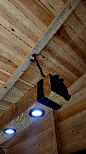 Lustra lemn cu spoturi led - imagine 4