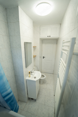 Apartament 2 camere tip vagon renovat, ultracentral Salonta - imagine 8