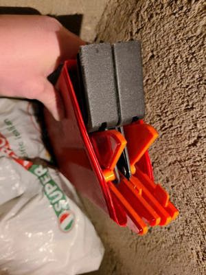 triunghiuri reflectorizante si trusa medicala - imagine 3