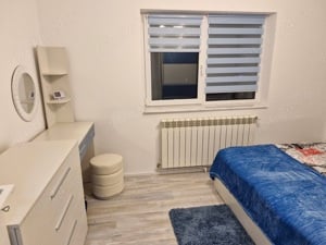 Proprietar - inchiriez apartament 3 camere LUX - imagine 7