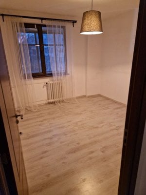 Apartament 3 camere, 70 mp, decomandat, metrou aproape, Drumul Taberei - imagine 2