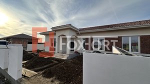 Duplex 4 camere pe parter, 87 mp, zona Mosnita Noua