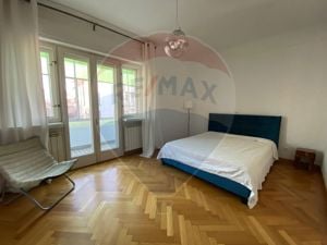 Apartament cu 3 camere în vilă, de închiriat, în zona Capitale - imagine 9