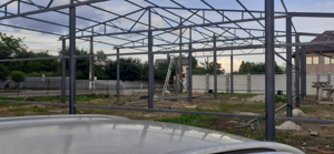 v Vând hală metalică din stoc