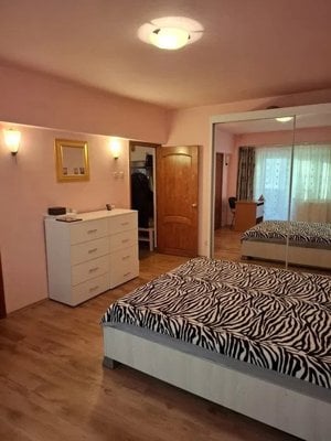 Apartament de 2 camere, 60 mp, decomandat, AC, zona Timpuri Noi - imagine 3