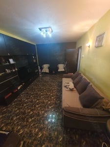 Apartament 3 camere, zona piata muncii