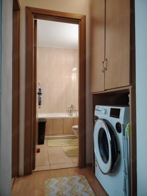 Vand apartament 3 camere, cu gaze zona Far - Abator, pret negociabil. - imagine 5