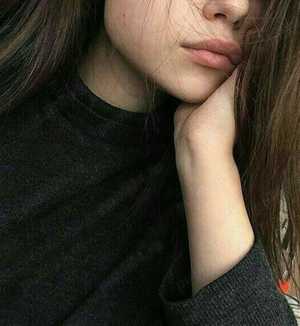 studenta deplasari 22 ani forme apetisante 