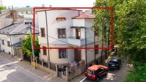 Casă / Vilă apartament cu 4 camere de vânzare în zona Ultracentrala