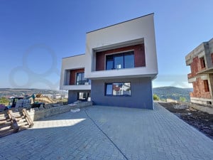 Casa noua tip duplex la 1500 eur/mp, aproape de Vivo! - imagine 17