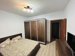 Apartament 2 camere, 55 mp, decomandat, centrala proprie, metrou aproape, Pacii