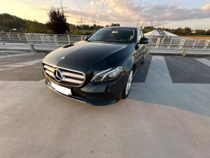 Vand Mercedes-Benz E 200 diesel 2018 140k km, lumini ambientale, culoare verde cameleon - imagine 2