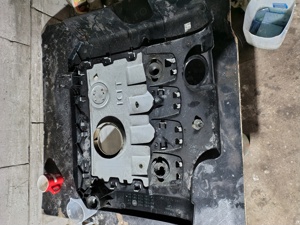 Capac motor VW Passat 3C B6 2005-2010 2.0TDI BKP  - imagine 4