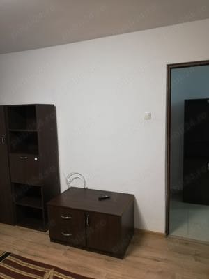 Închiriez apartament cu o cameră  - imagine 6