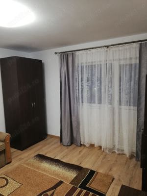 Închiriez apartament cu o cameră  - imagine 5