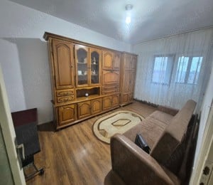 Ocazie!  Apartament 1 camera la etajul 5 din 8 zona Simion Barnutiu centrala proprie bloc 1990 - imagine 3