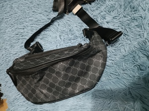 Borseta barbati nouă