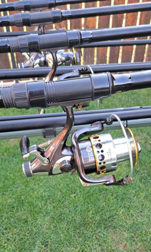 Set Pescuit, 4 Lansete Komodo Carp 3, 60m, 3 Segm+4 Mulinete G65 cu Baitrunner+Rod Pod+Senzori - imagine 4