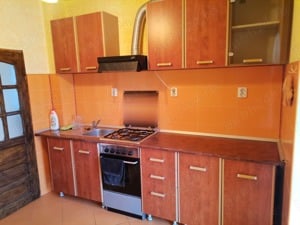 Inchiriez apartament 2 camere in Sibiu, cartier Vasile Aaron - imagine 7