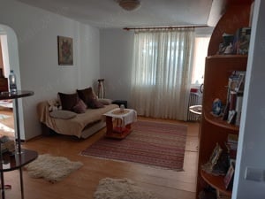 Proprietar vand apartament 2 camere decomandat langa Metroul Raul Doamnei