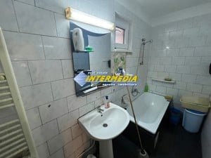 Apartament cu 2 camere de vanzare in Cetate cu teren aferent 75 mp cu CF - imagine 10