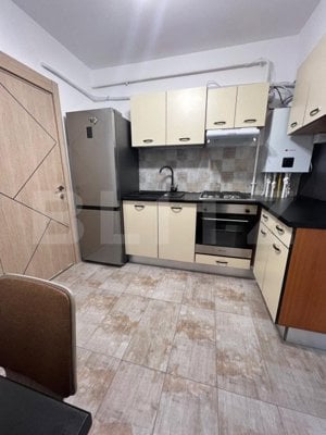 Apartament cu 2 camere, decomandat, centrala si AC, zona Bacriz - imagine 6