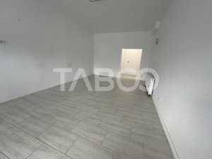 Spatiu comercial de inchiriat 50 mp utili Fagaras Judetul Brasov - imagine 4