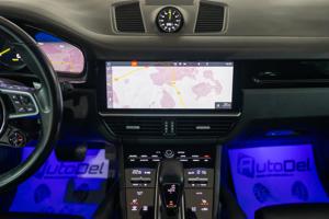 Porsche Cayenne Coupe 3.0 eHybrid V6 - imagine 14