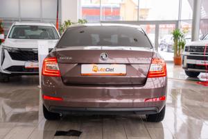 Skoda Octavia - imagine 7