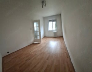 Vanzare apartament cu 2 camere  Vlaicu -parter - imagine 12