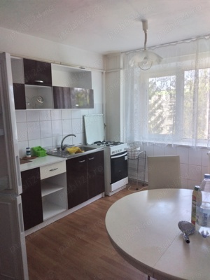 Apartament de inchiriat