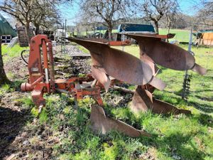 Vând plug reversibil  - imagine 3