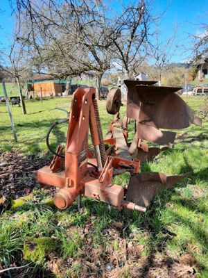 Vând plug reversibil  - imagine 2