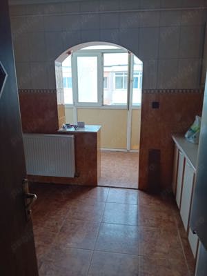 Vand apartament 3 camere GAVANA 3 - PITESTI - imagine 9