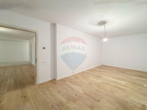 Apartament central spatios cu terasa generoasa | 2 camere | 83mpu - imagine 3