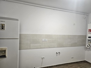 Inchiriez apartament 2 camere nemobilat - Dobroești - imagine 5