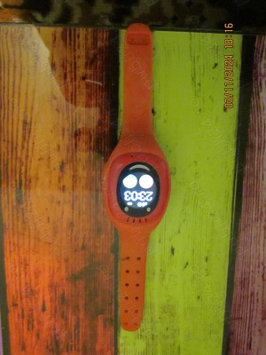 Vand Ceas Smartwatch copii MyKi, GPS, touch, Rosu Galben - imagine 4