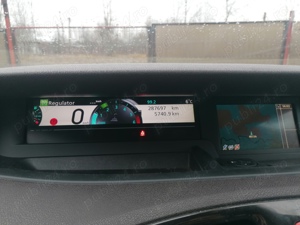 Renault scenic 2011.   