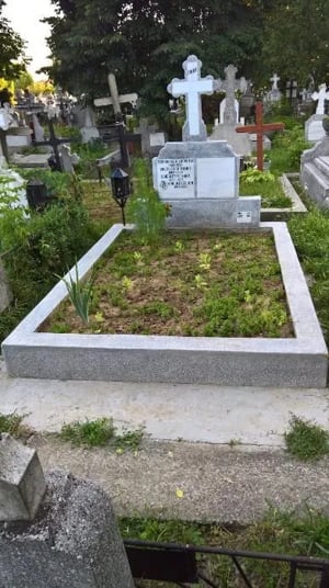 Vand Loc cimitir Ghiocelul Vatra Dornei