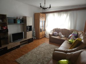 Închiriez apartament  - imagine 3