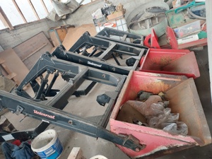 încărcător Frontal