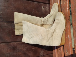 Vand cizme din piele întoarsă 37