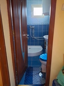 Vând apartament zonă centrală - imagine 8