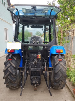 Tractor Solis 4x4, 50CP, 225 ore de funcționare, an 2018 - imagine 5