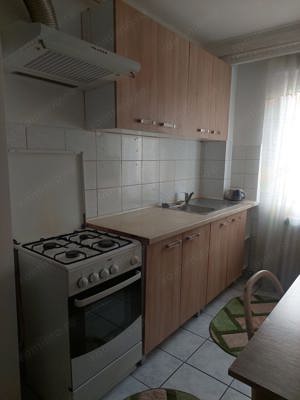 Vand apartament cu 2 camere in Deva, Micro 15 (Teilor Maxa) et. 3, suprafata utila 39 mp, mobilat - imagine 2